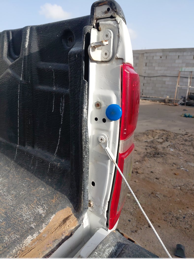 Toyota Hilux  2010 image