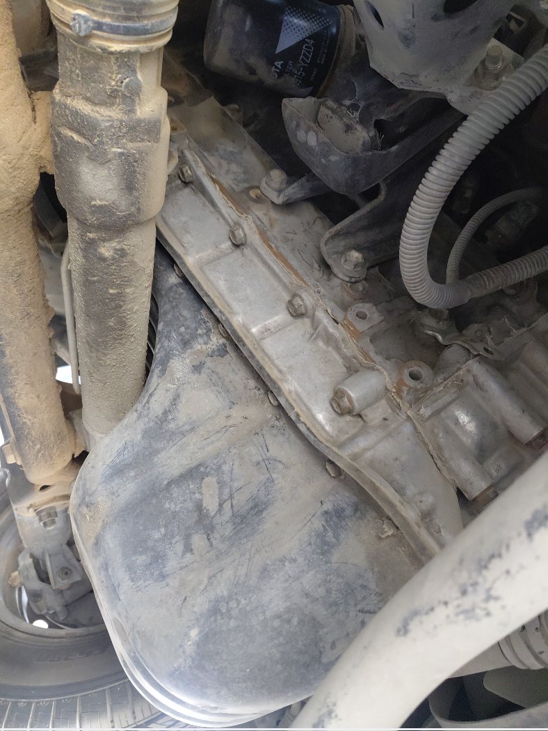 Toyota Hilux  2010 image