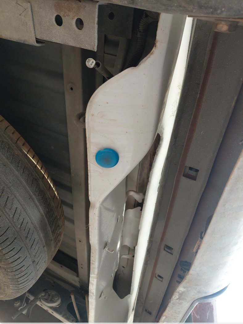 Toyota Hilux  2010 image