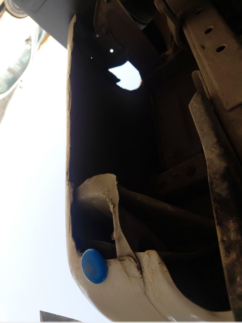 Toyota Hilux  2010 image