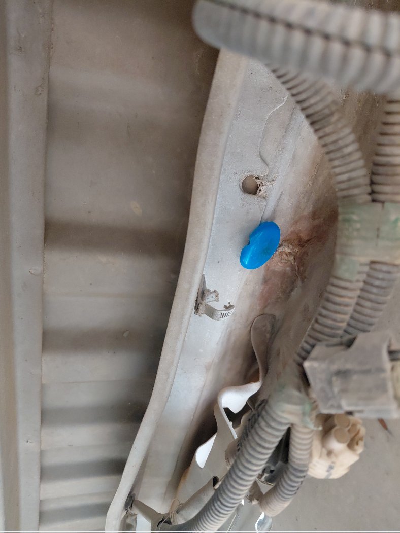 Toyota Hilux  2010 image