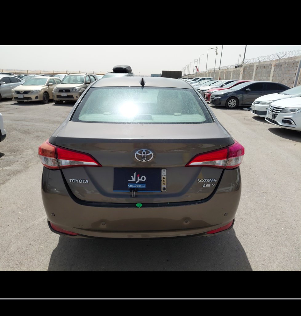 Toyota Yaris  Y FLT 2020 image