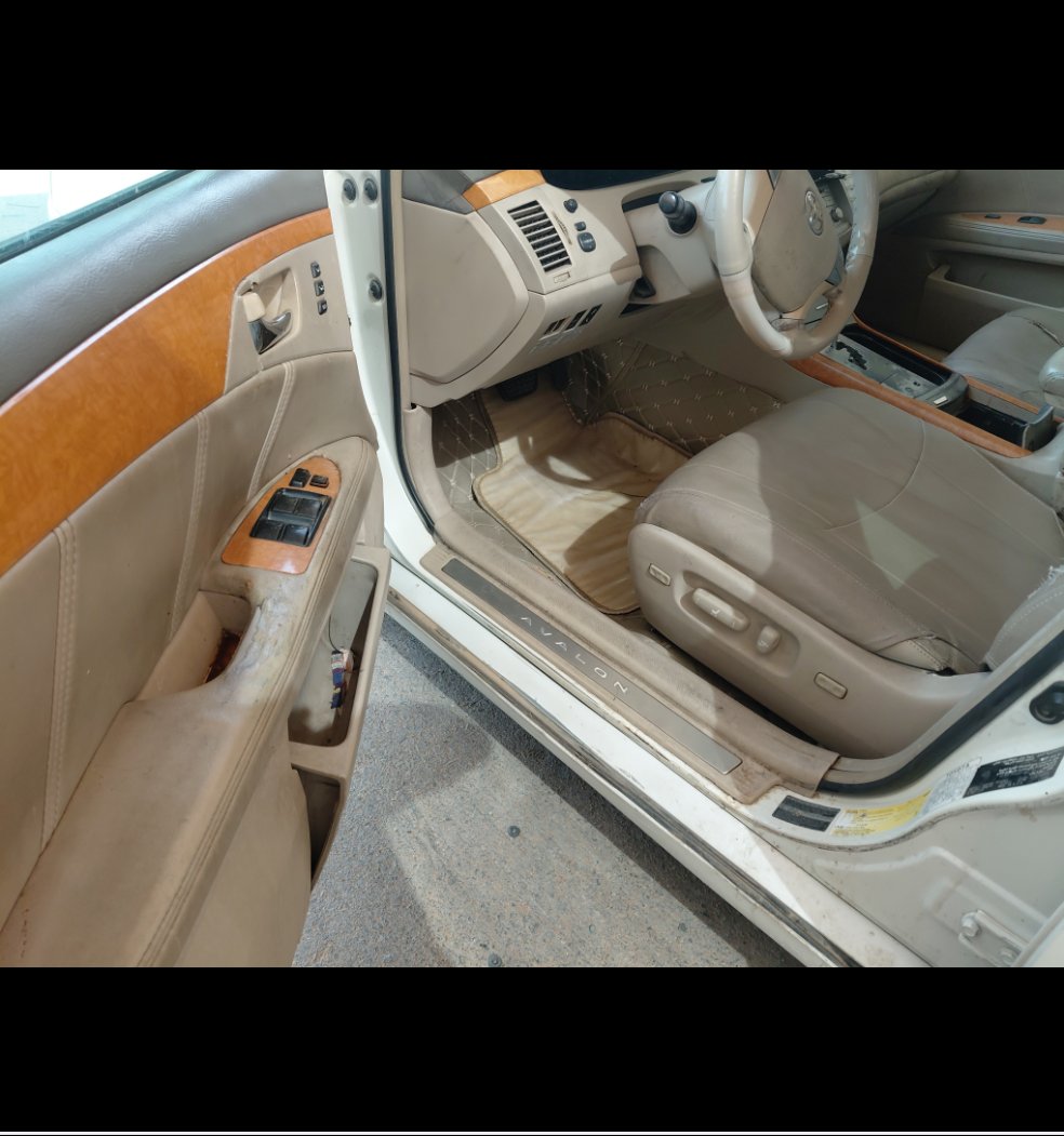 Toyota Avalon  2006 image