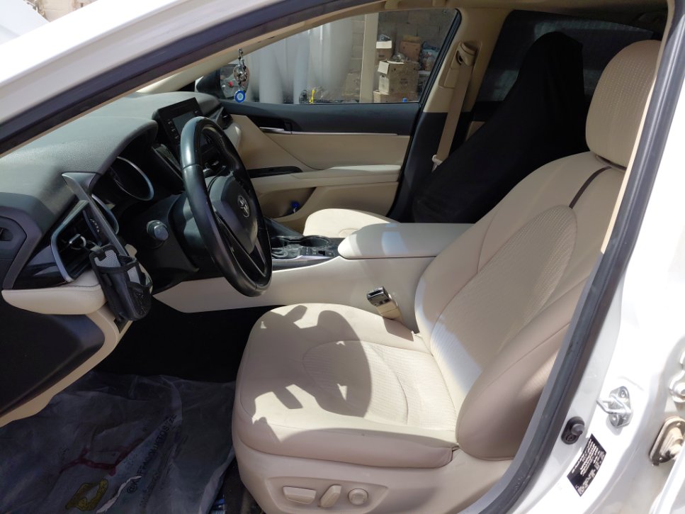 Toyota Camry GLE HEV  2023 image