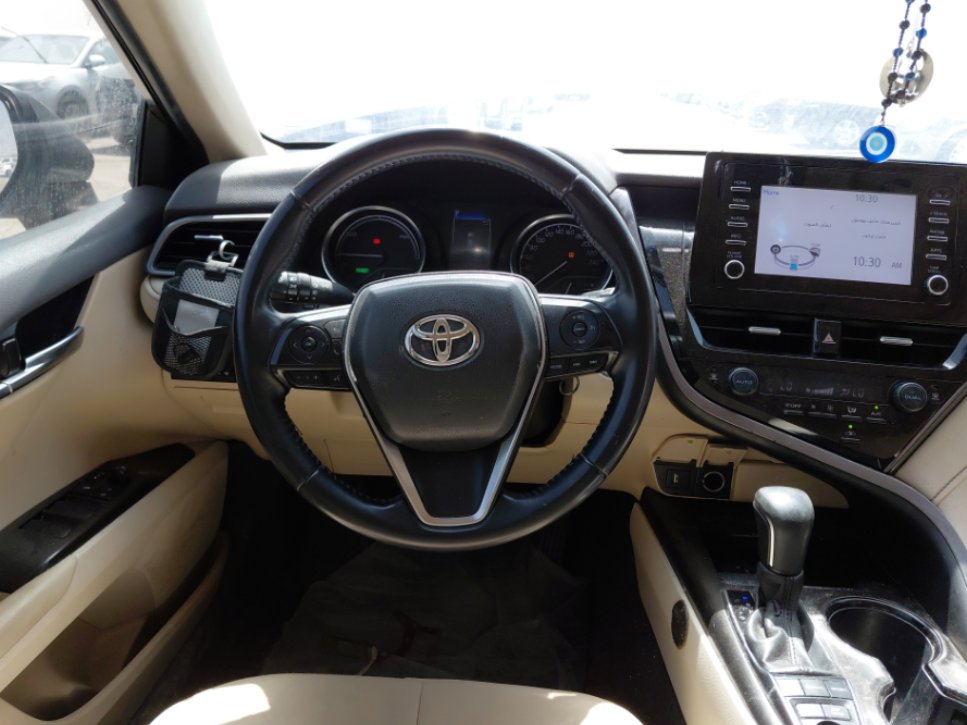 Toyota Camry GLE HEV  2023 image