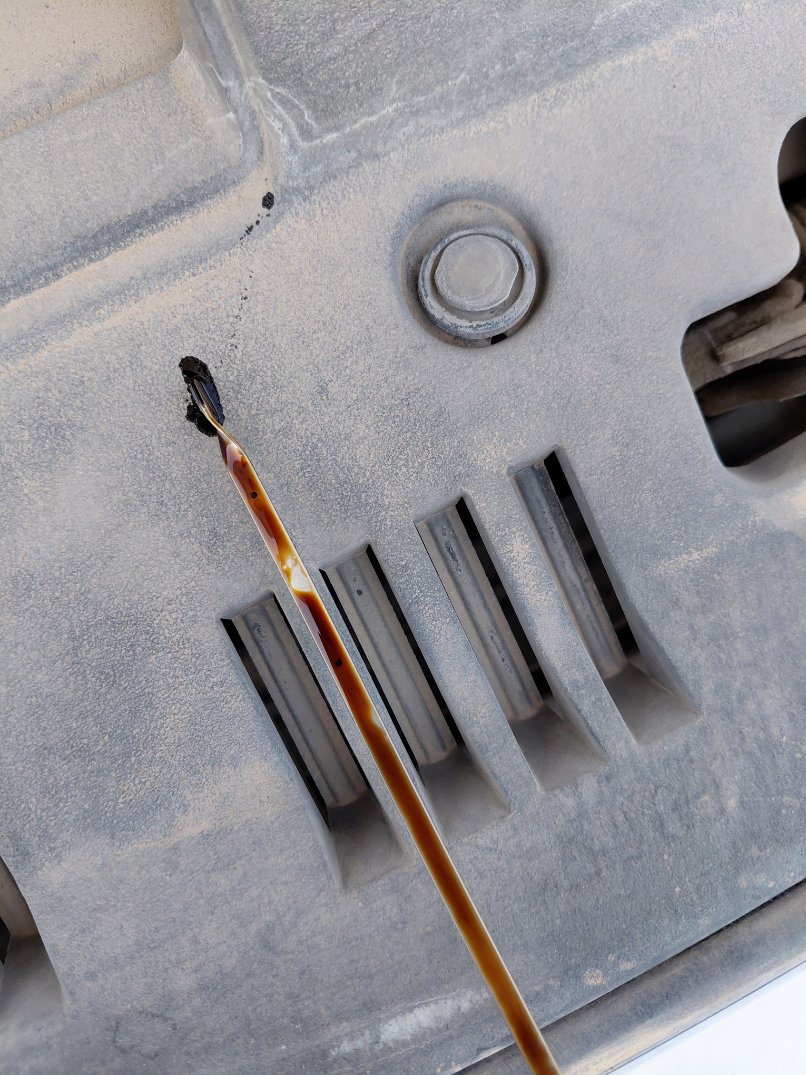 Toyota Camry GLE HEV  2023 image