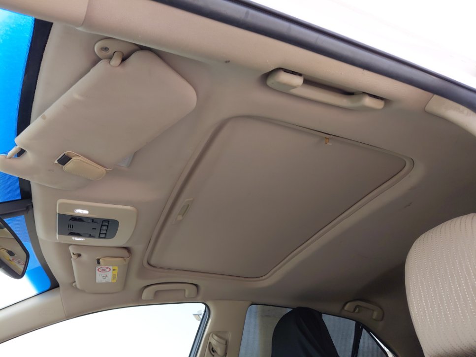 Toyota Camry GLE HEV  2023 image