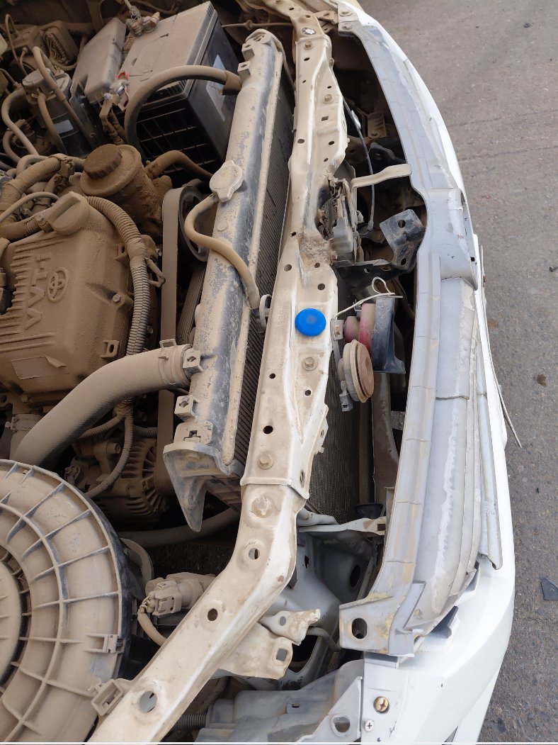 تويوتا انوفا  2012 image