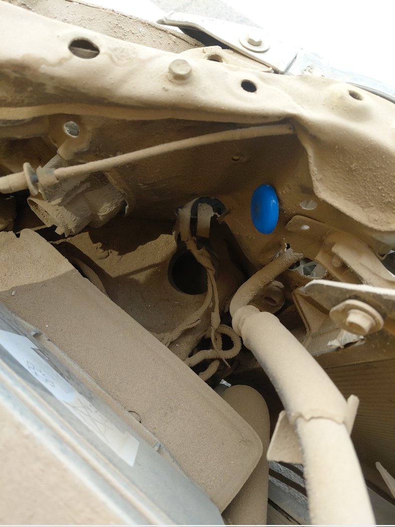 تويوتا انوفا  2012 image