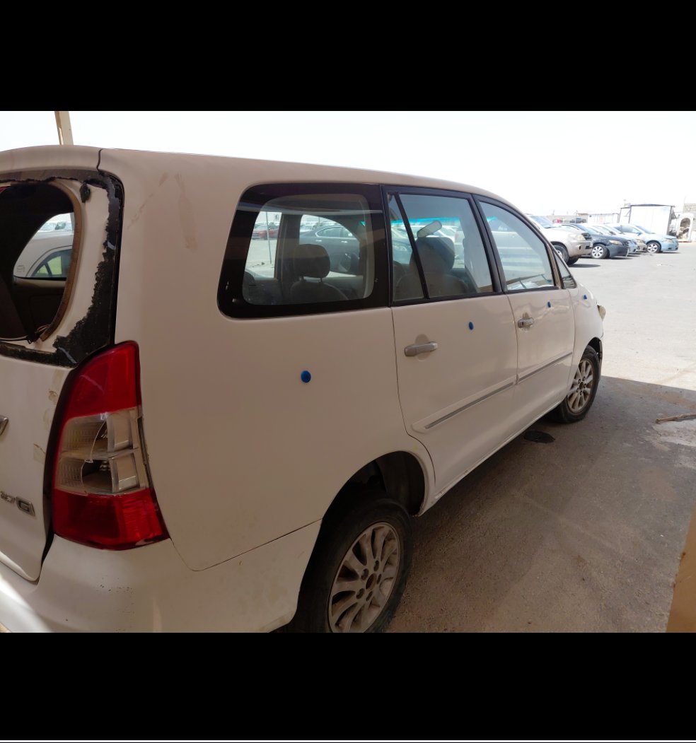 تويوتا انوفا  2012 image