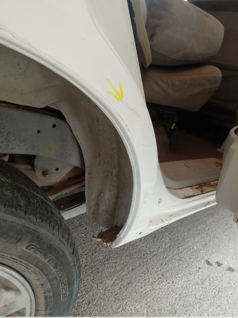 تويوتا انوفا  2012 image