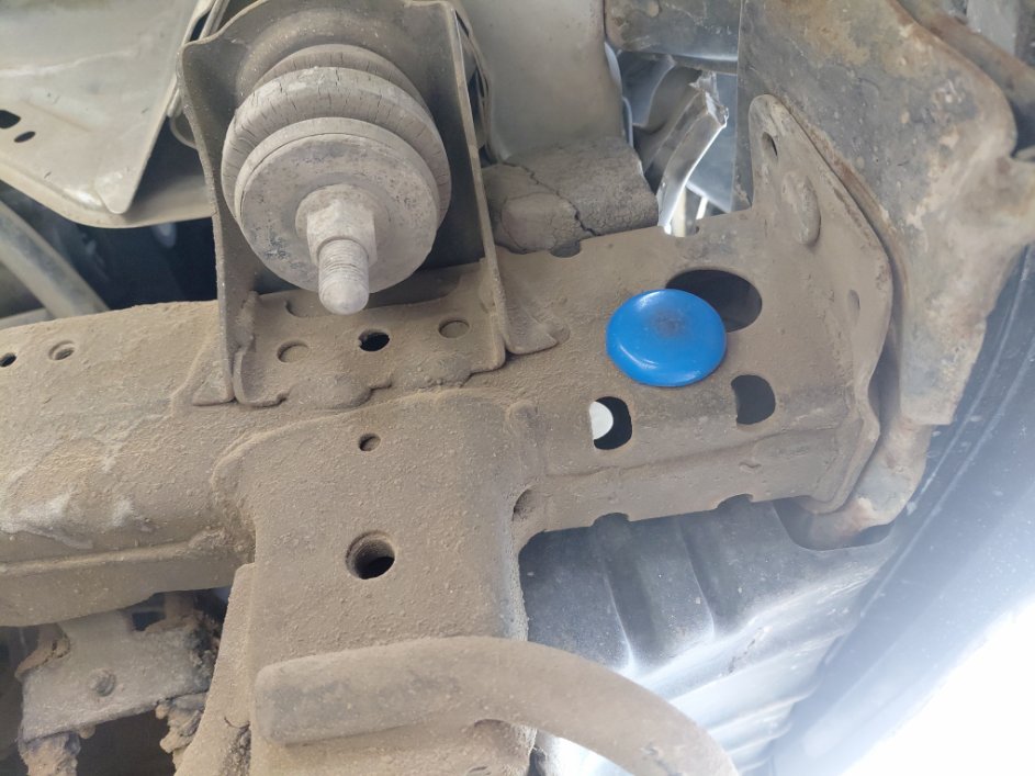 تويوتا انوفا  2012 image