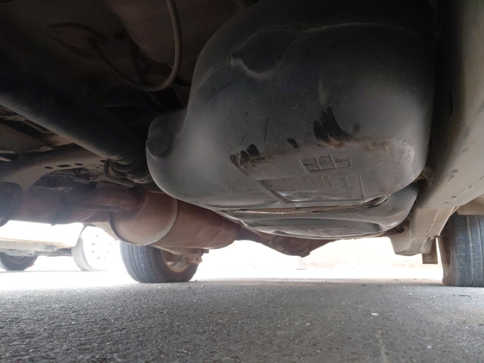 تويوتا انوفا  2012 image