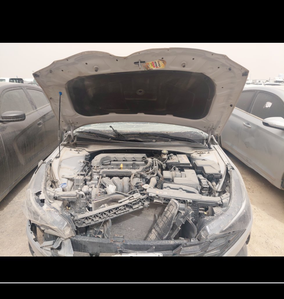 Hyundai Elantra  2022 image