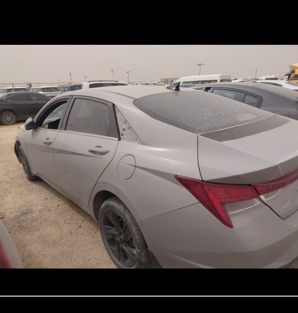 Hyundai Elantra  2022 image