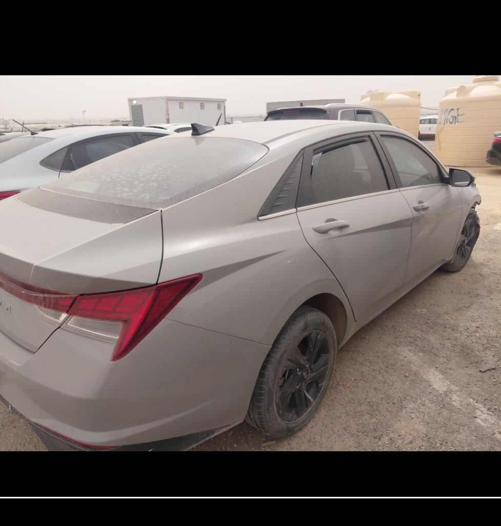 Hyundai Elantra  2022 image