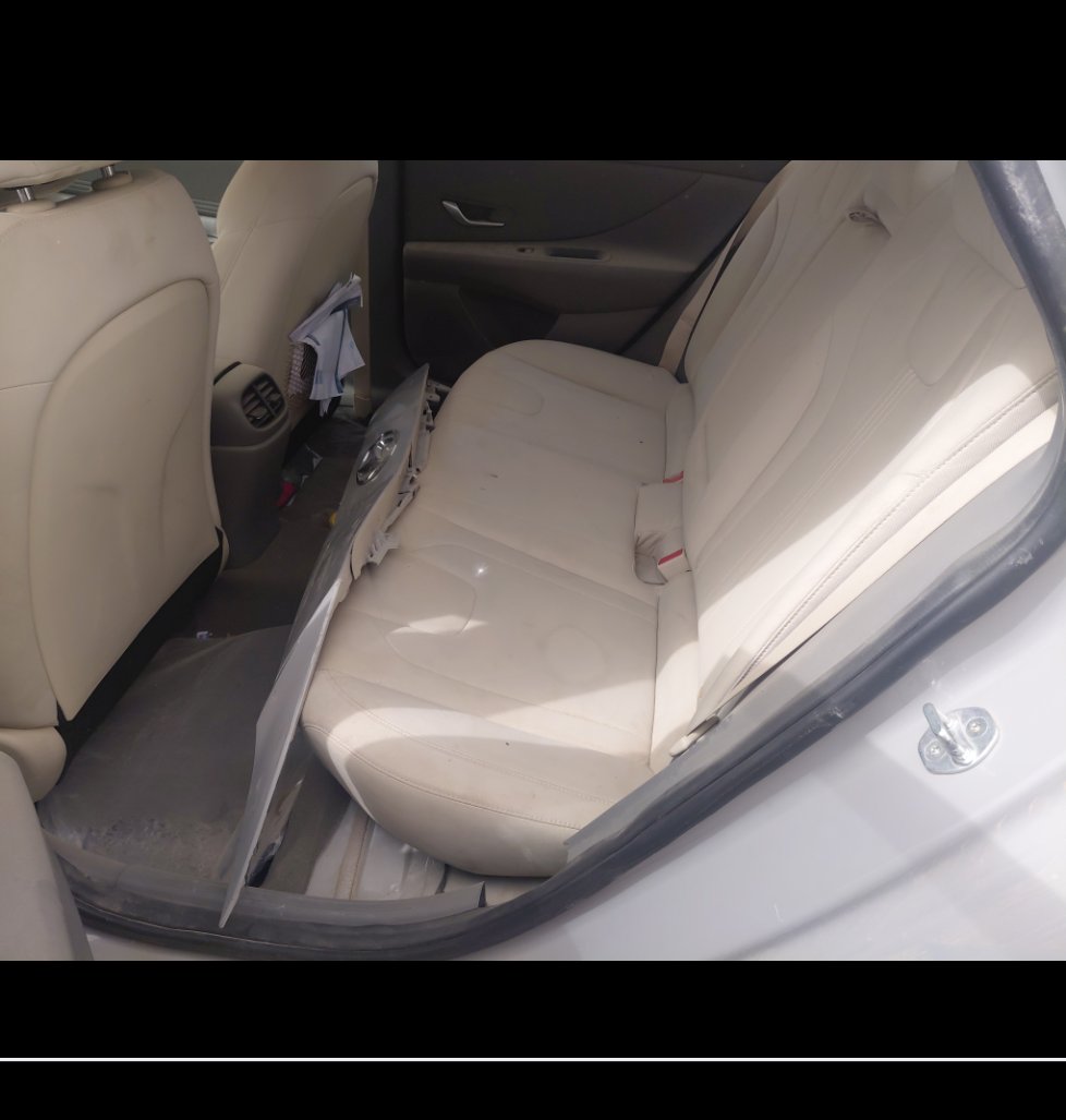 Hyundai Elantra  2022 image