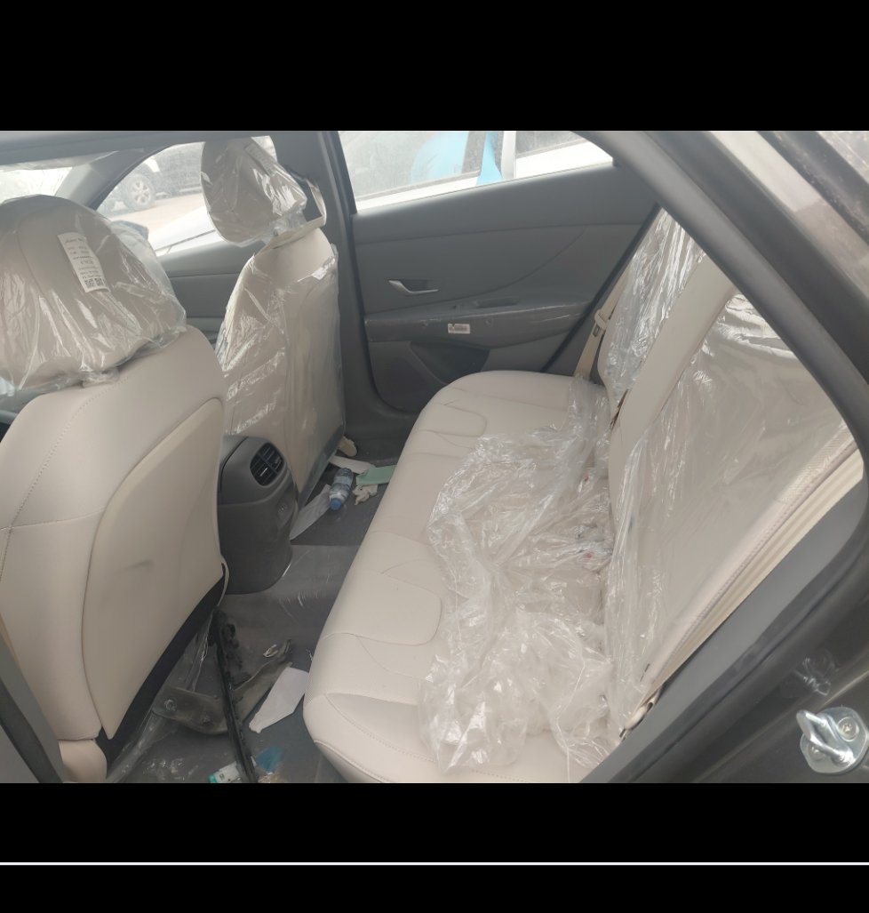 Hyundai Elantra  2025 image