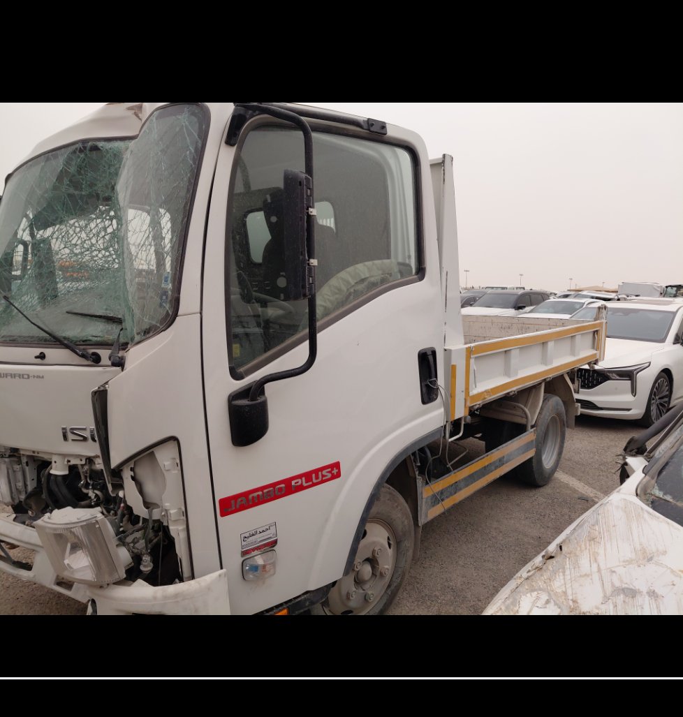 Isuzu reward nm  2025 image