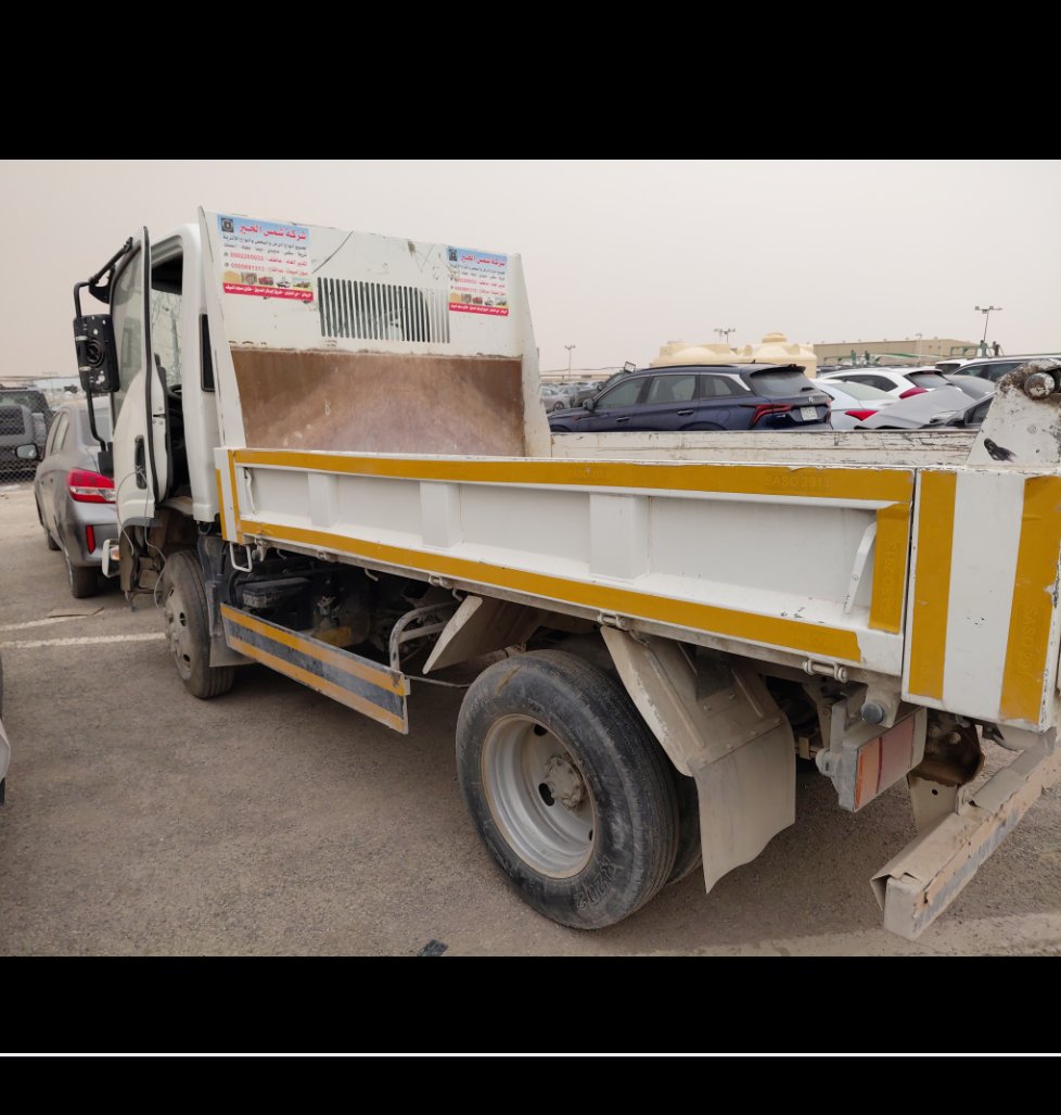 Isuzu reward nm  2025 image