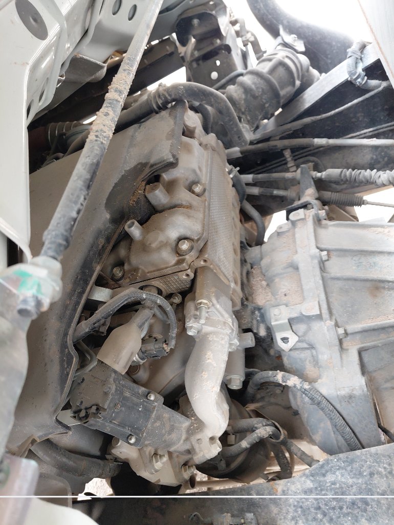 Isuzu reward nm  2025 image