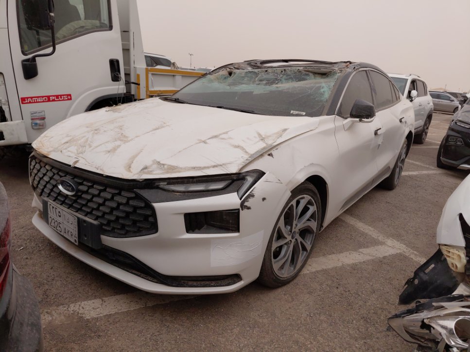 Ford Taurus  2024 image