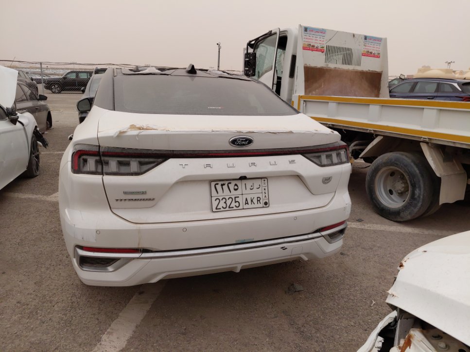 Ford Taurus  2024 image