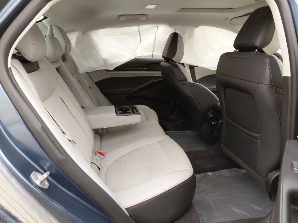 Ford Taurus  2025 image