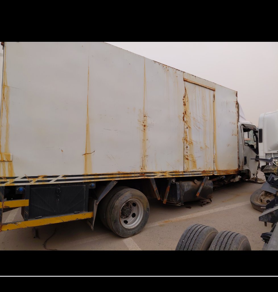 Isuzu Reward NP  2023 image