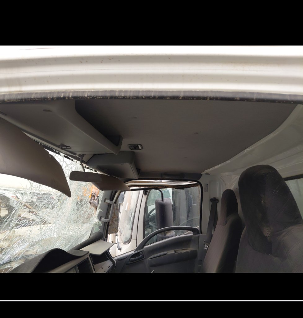 Isuzu Reward NP  2023 image