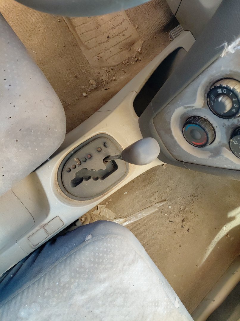 تويوتا يارس  2011 image