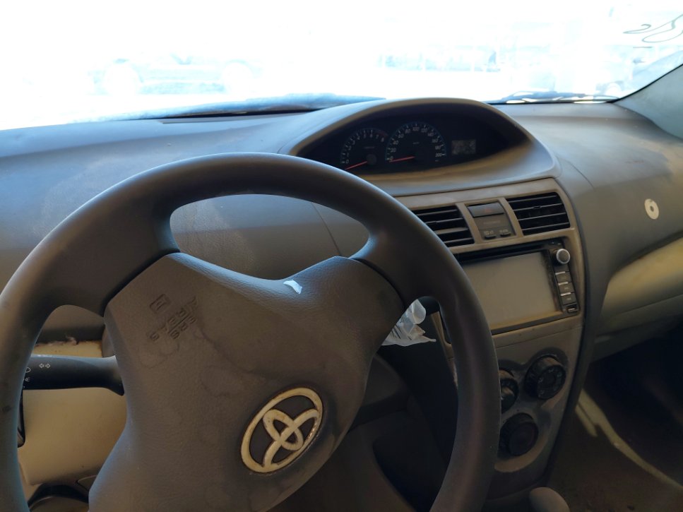 تويوتا يارس  2011 image