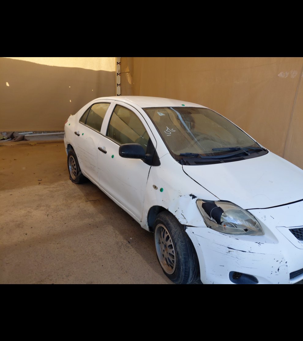 Toyota Yaris  2012 image
