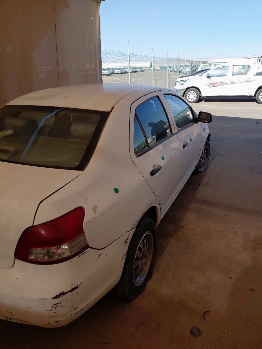 Toyota Yaris  2012 image