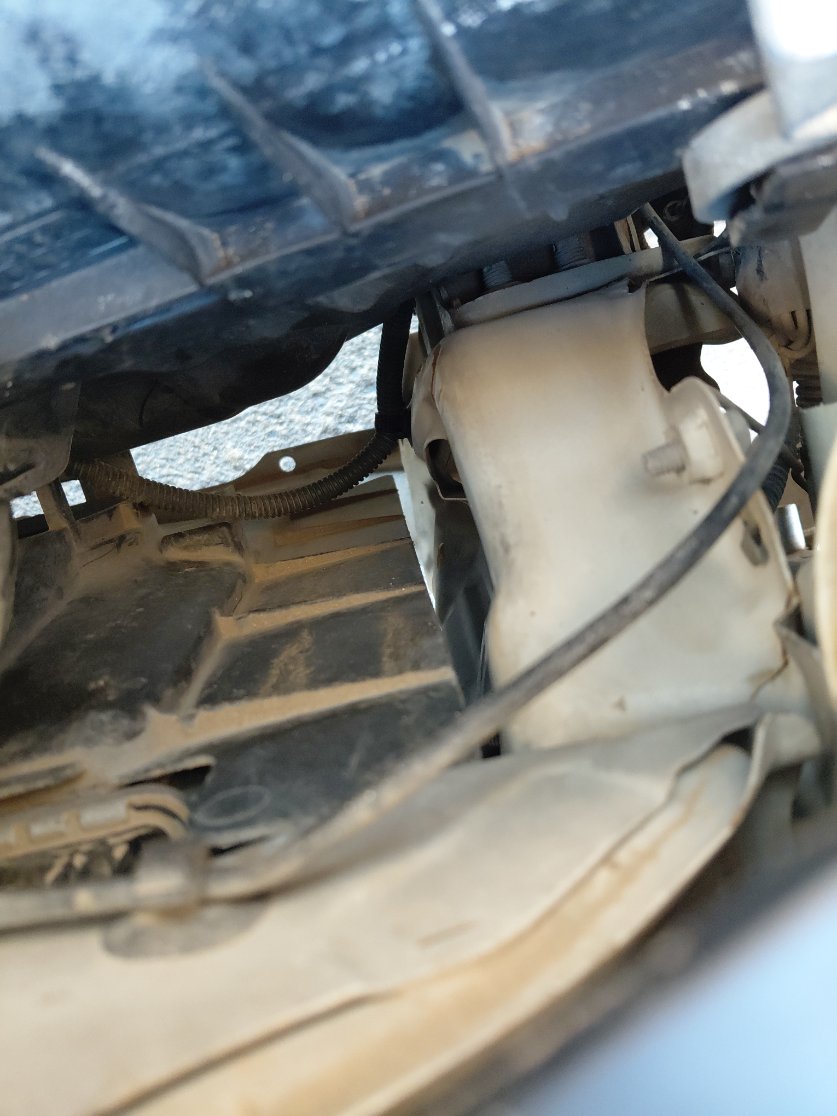 Toyota Yaris  2012 image