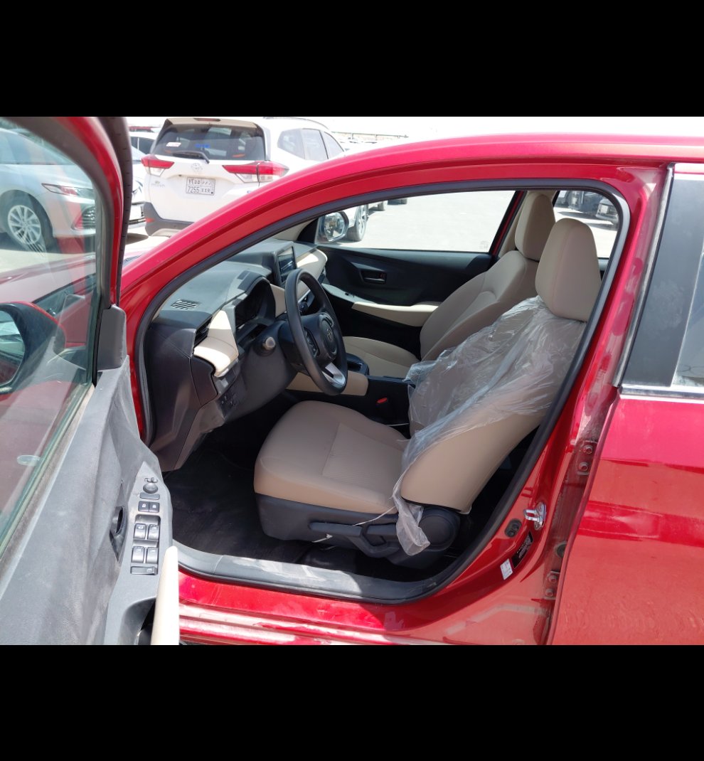 Toyota Yaris Y 2024 image