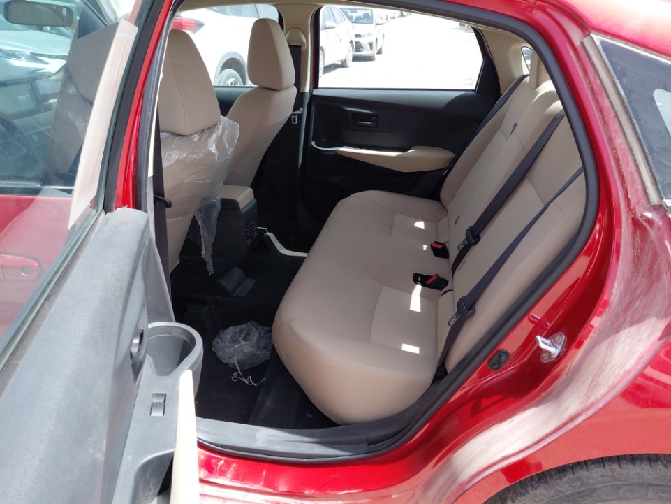 Toyota Yaris Y 2024 image