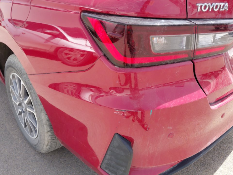 Toyota Yaris Y 2024 image