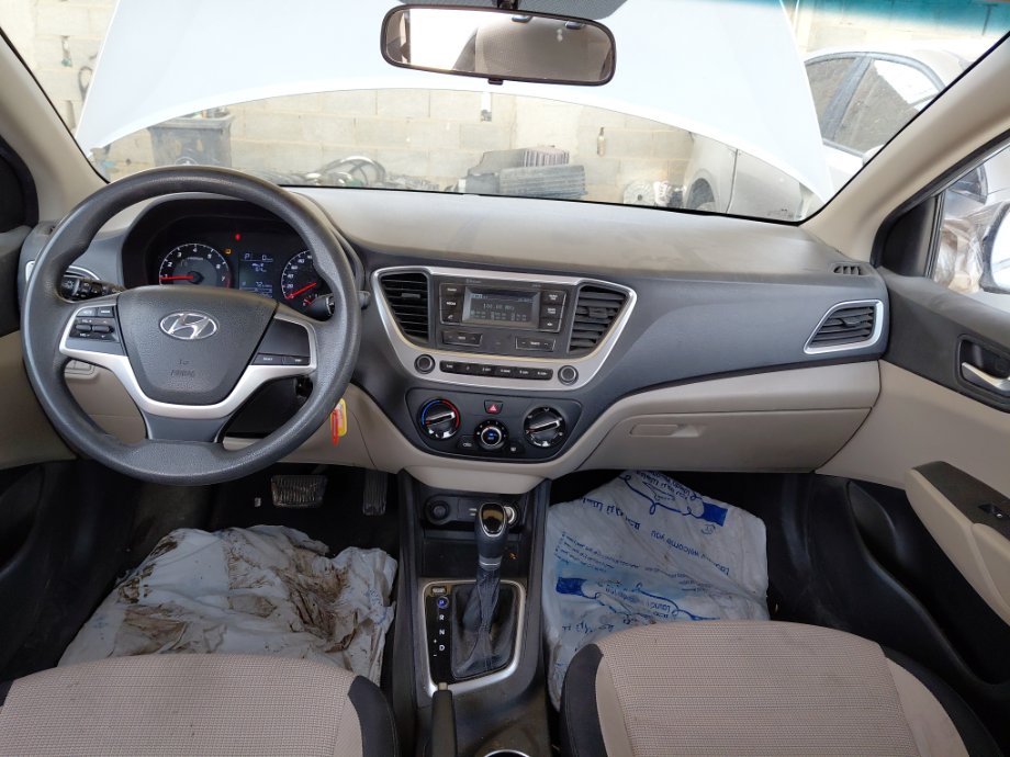 Hyundai Accent GL 2023 image