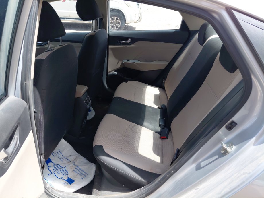 Hyundai Accent GL 2023 image