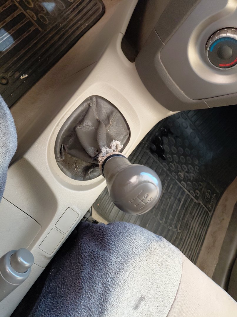 تويوتا يارس  2012 image