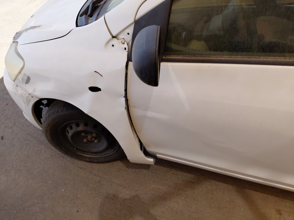 تويوتا يارس  2012 image