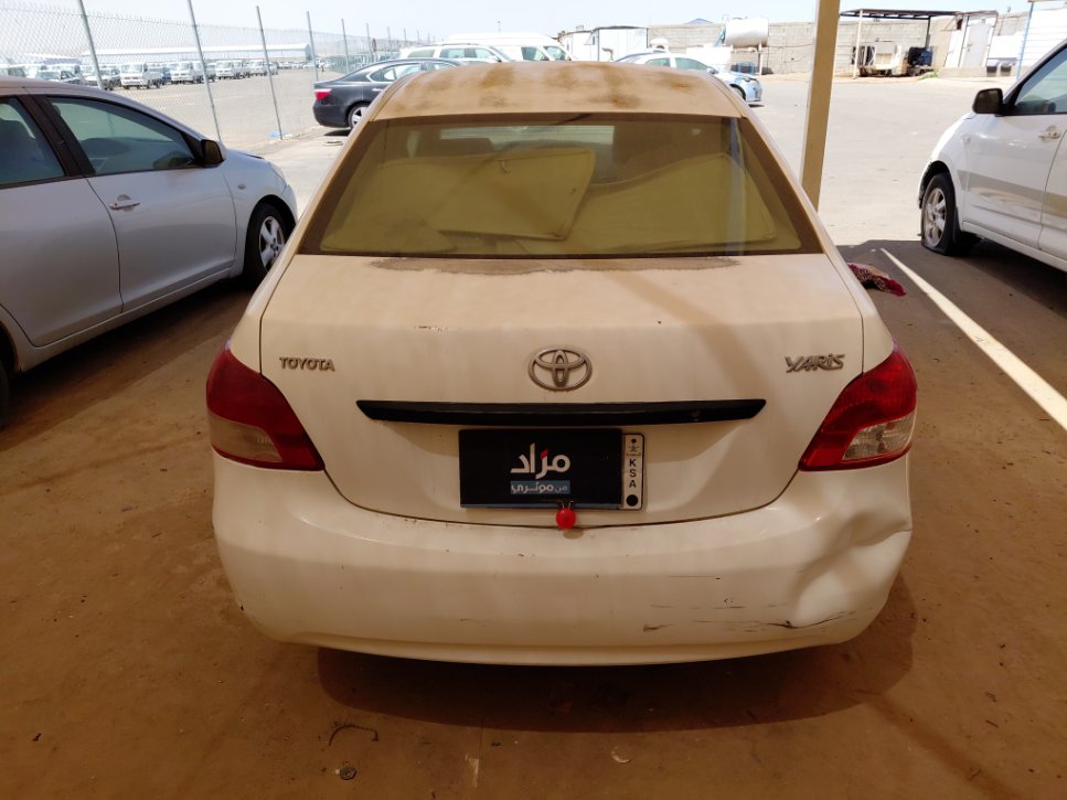 تويوتا يارس  2012 image