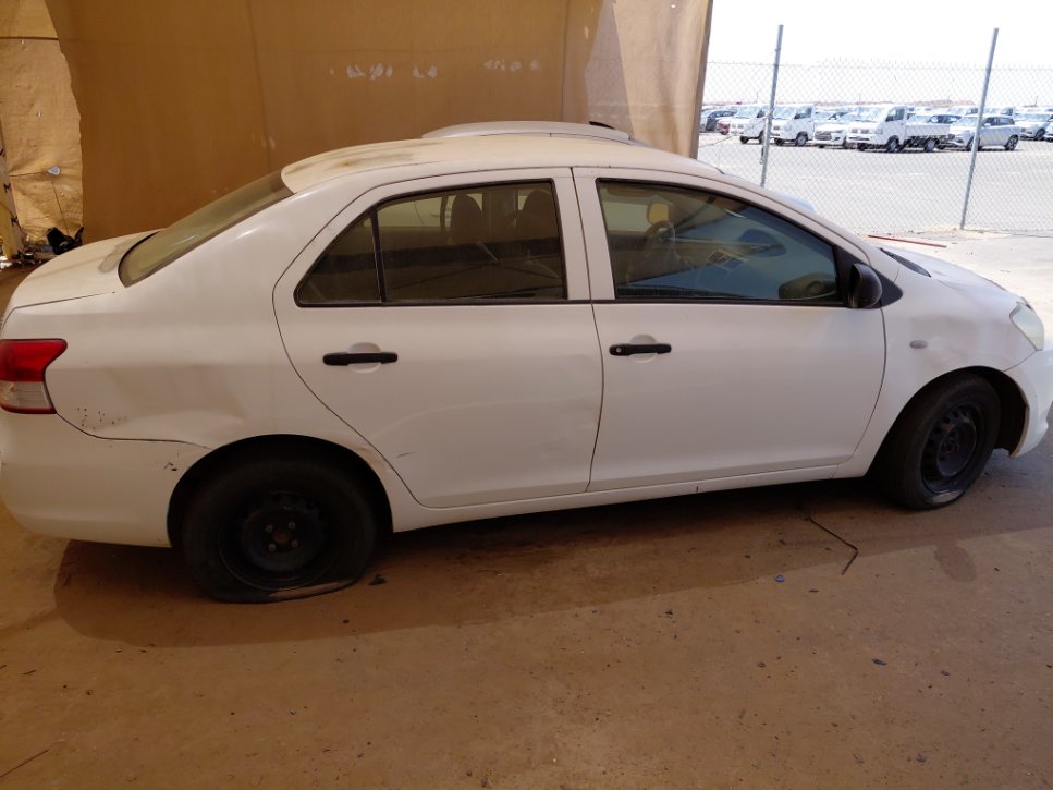 تويوتا يارس  2012 image