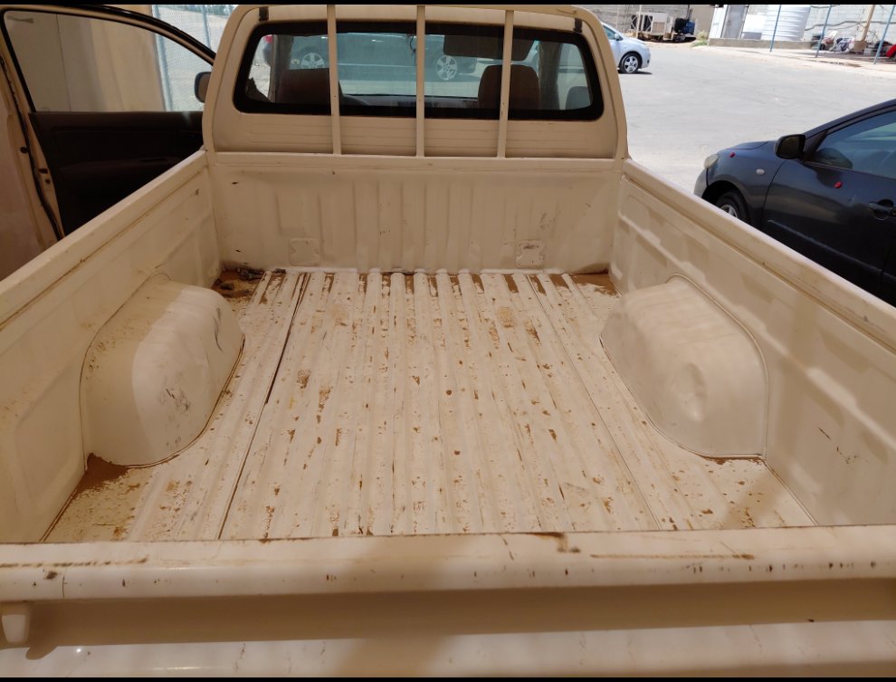 Toyota Hilux  2012 image