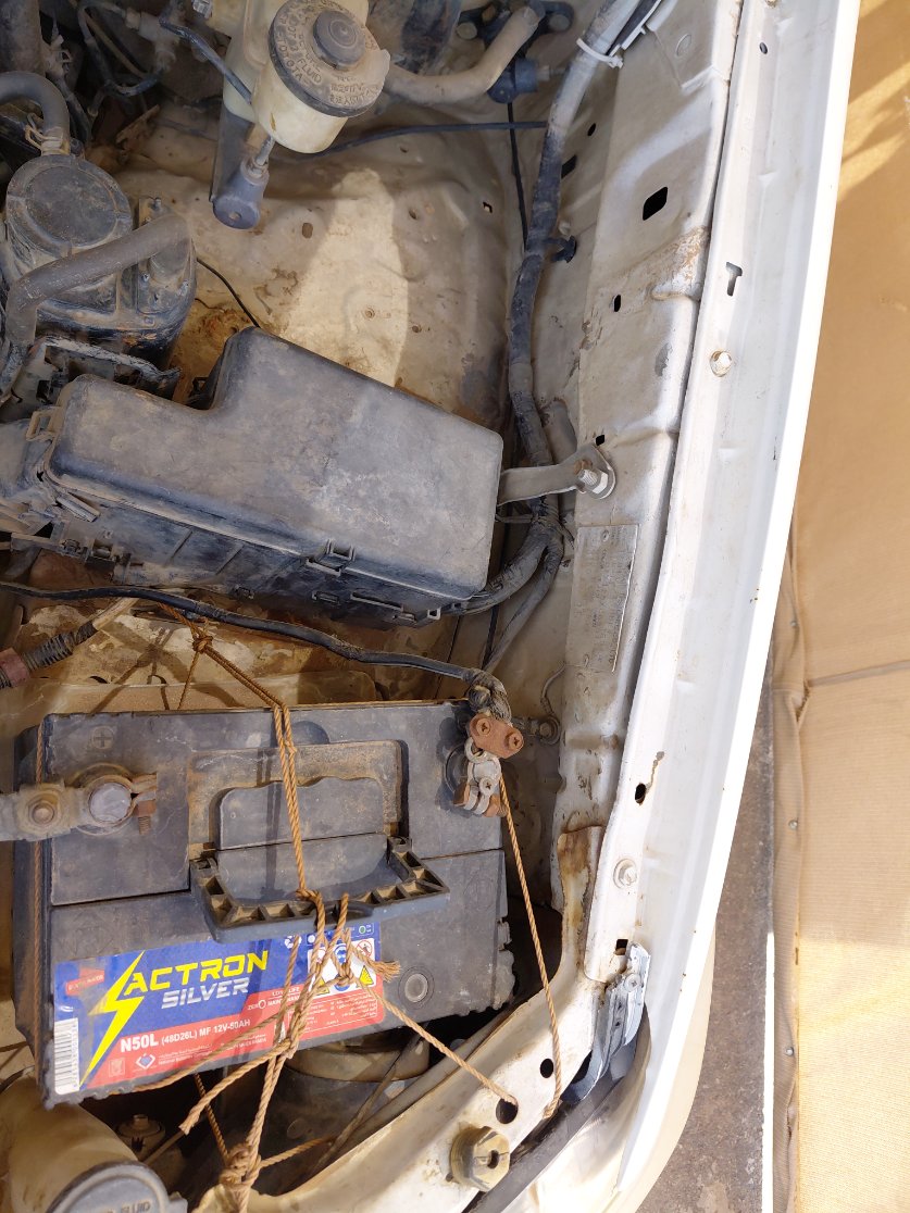 Toyota Hilux  2012 image