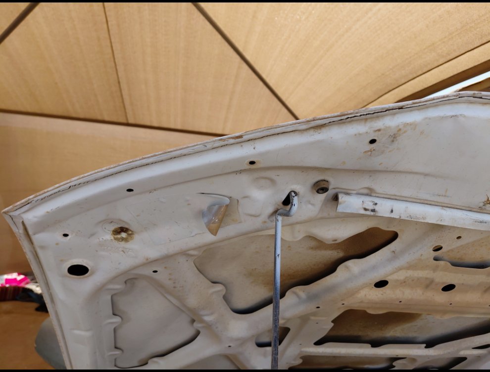 Toyota Hilux  2012 image