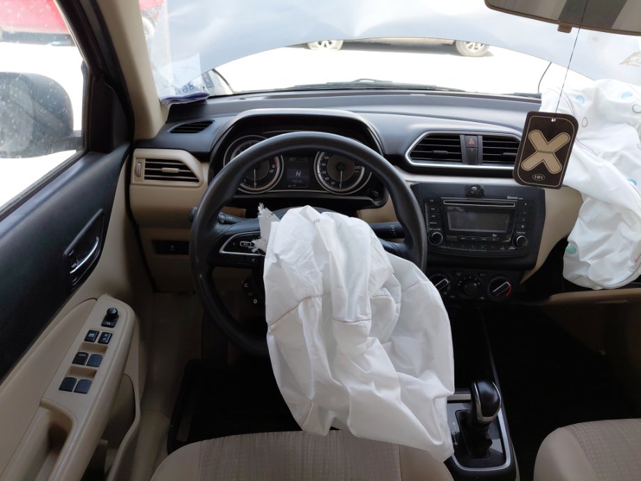 Suzuki DZIRE STD  2023 image