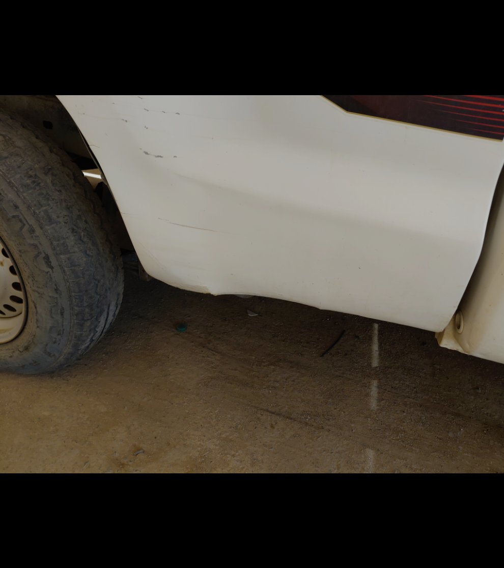 Toyota Hilux  2012 image