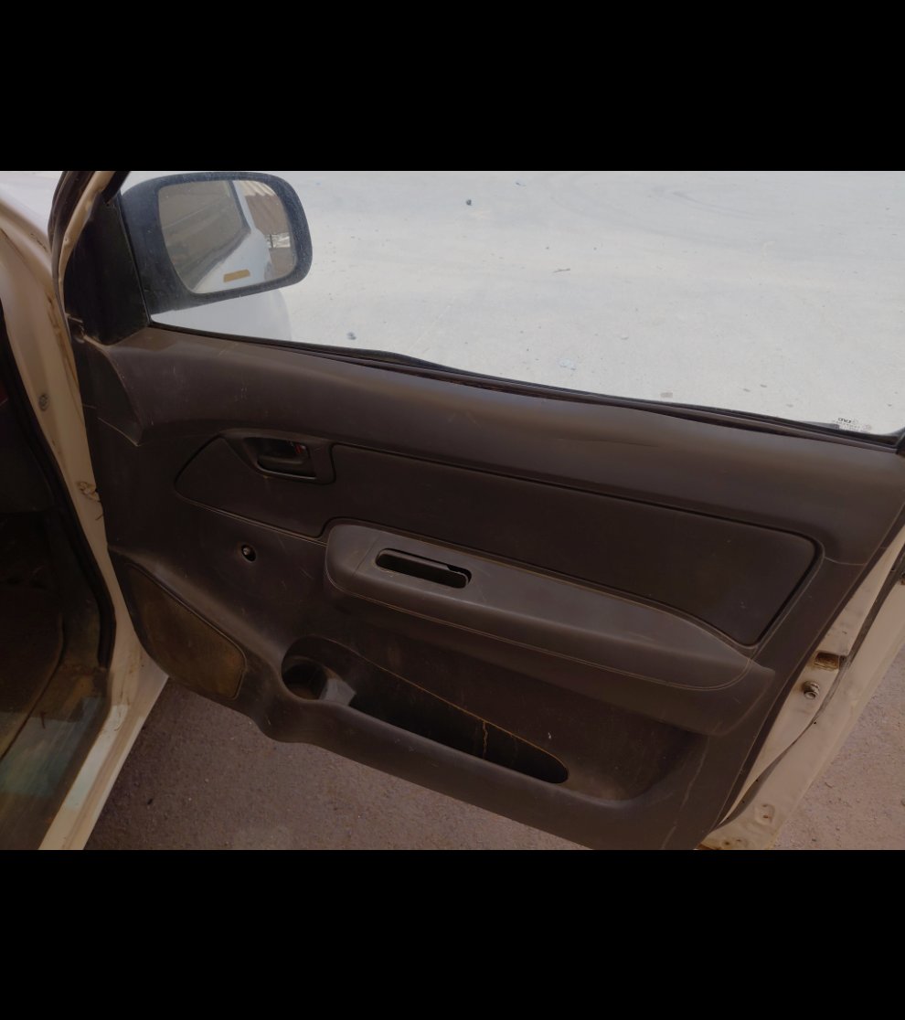 Toyota Hilux  2012 image